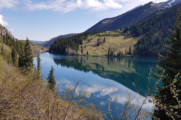 4-tägige private SUV-Tour ab Almaty - Die schönsten Sehenswürdigkeiten