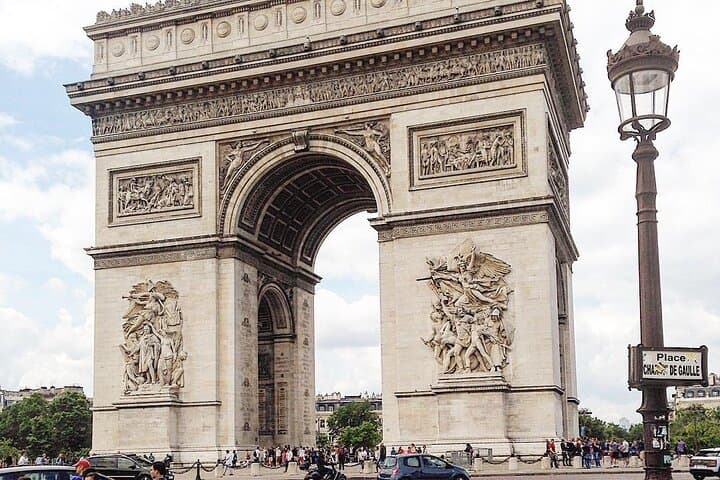 Paris Highlights & Monuments