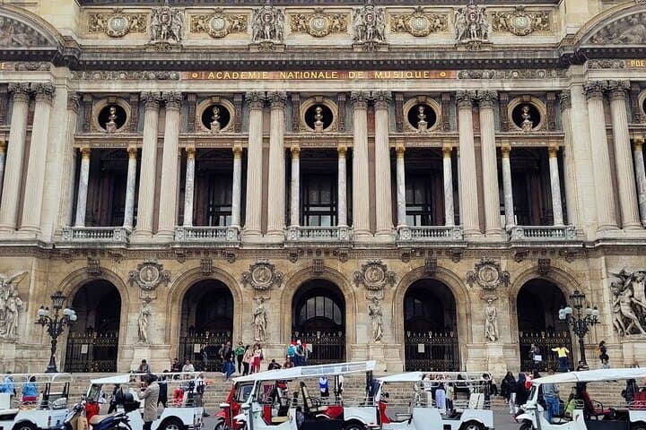 Paris Highlights & Monuments