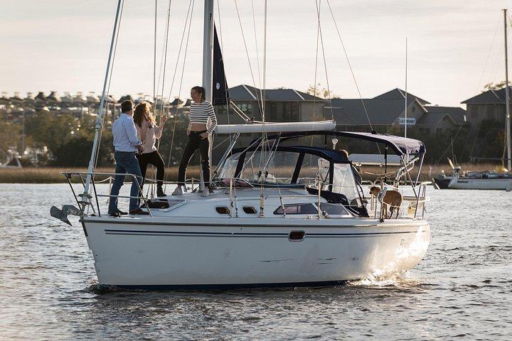 Noleggio Yacht di Lusso Privato, BYOB & Dolphins