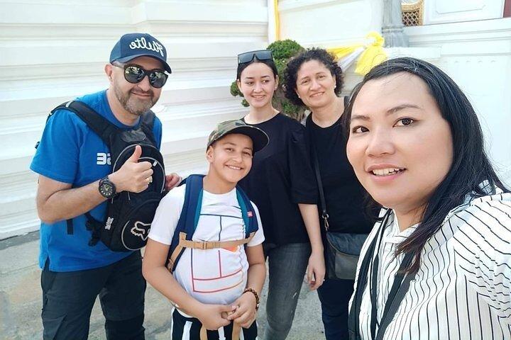 Recorrido privado a pie por Bangkok con guía profesional (opción de coche turístico)