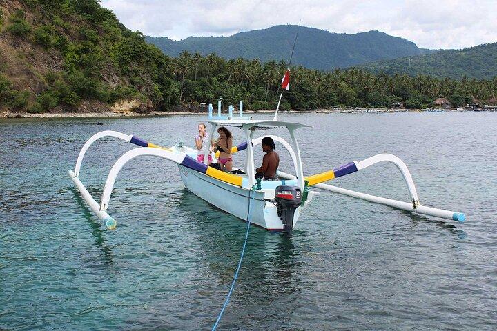 Blue Lagoon Snorkeling y aventura oculta en el cañón – Bali Este
