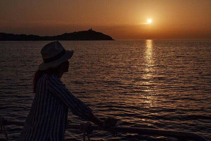 Paros Sunset Cruise med traditionell båt
