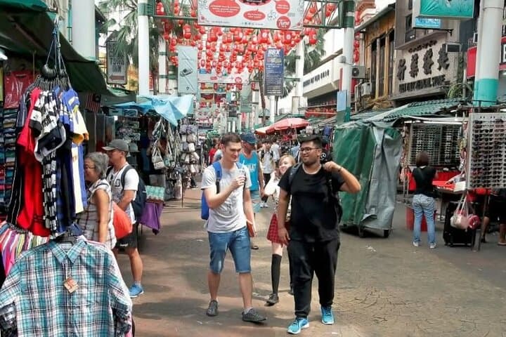 Exploring The Tastes of Chinatown In Malaysia