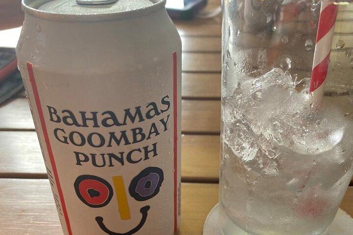 よだれが出そうな食べ物と飲み物のテイスティング市内ツアー