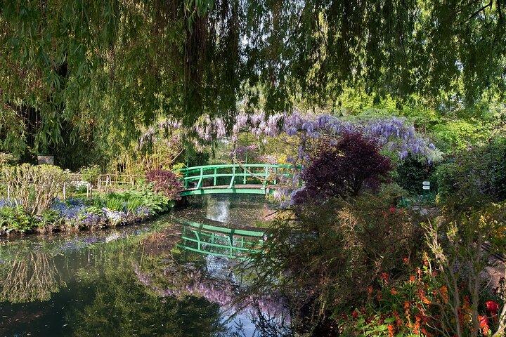 Giverny, Louvre et dégustation de vins avec prise en charge et dépose privées