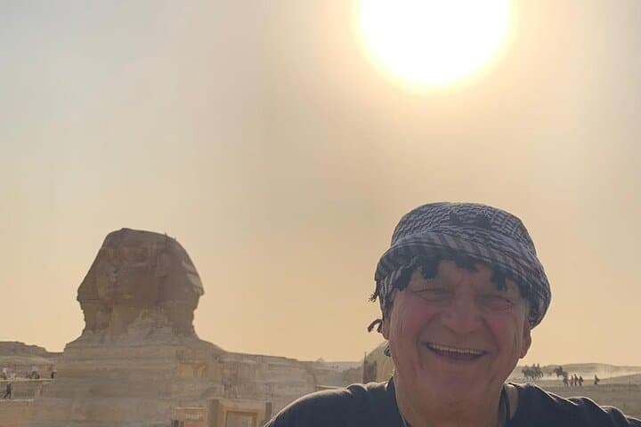 Private Day tour to Giza Pyramids with Camel ride