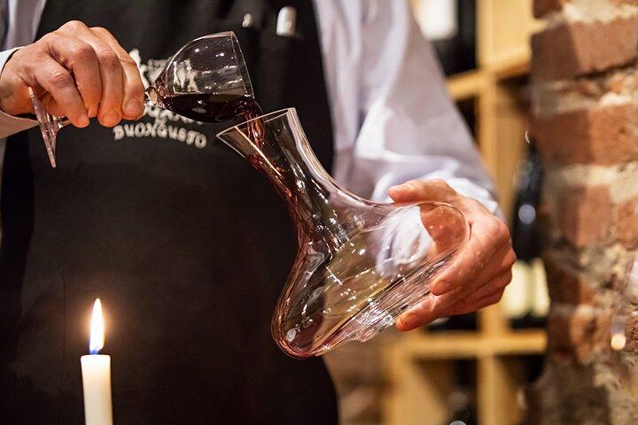 Weinprobe-Erlebnis im Mailänder Stadtzentrum