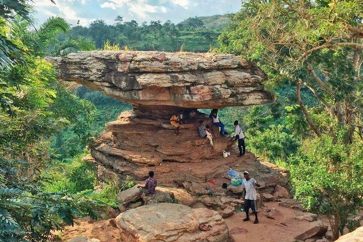 ボティの滝、植物園、カカオ ファム、アンブレラ ロック体験