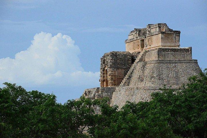 Uxmal e Kabah Ruins Tour com a história do chocolate