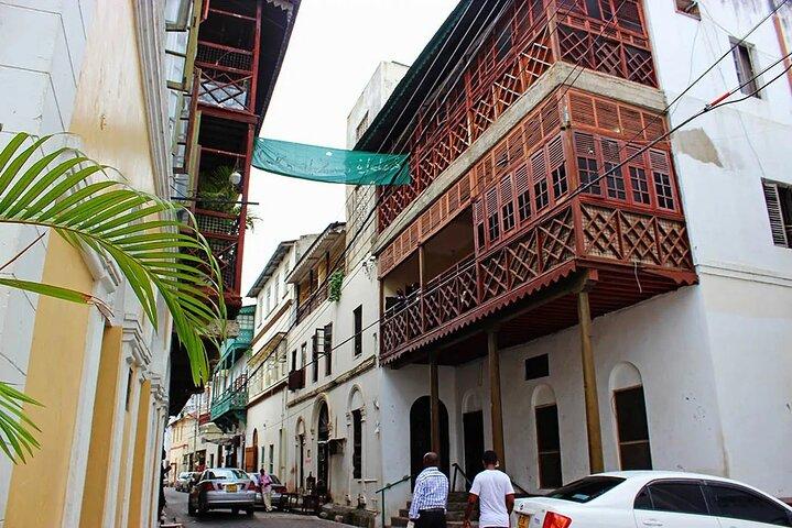 4-timers guidet vandretur i Mombasa