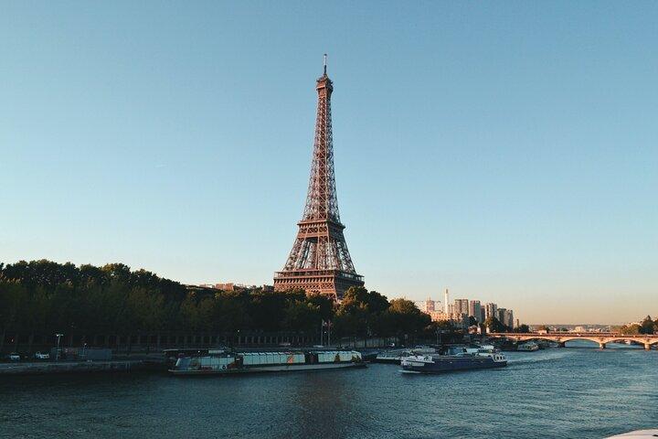Visite nocturne privée de Paris avec prise en charge à l'hôtel