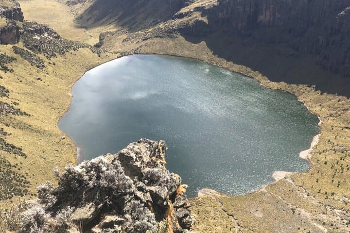 5 Days Mount Kenya Naromoru Chogoria Route Traverse