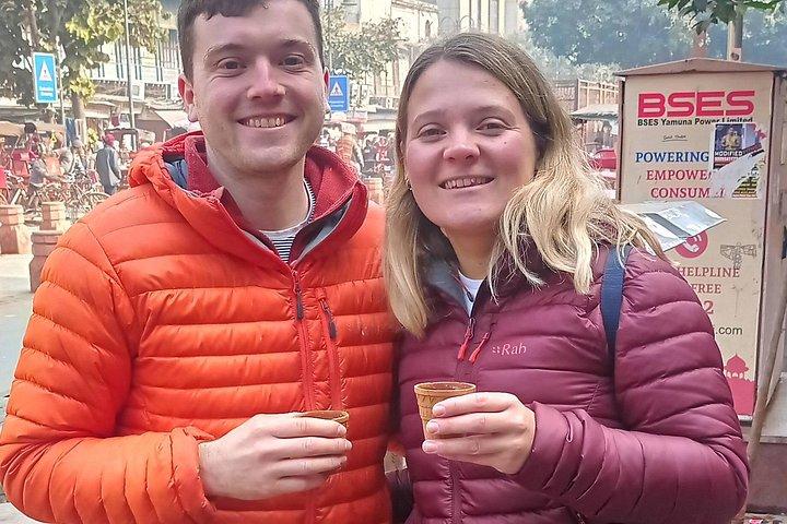 オールドデリーの食べ物、寺院、スパイスマーケットのアクティビティ
