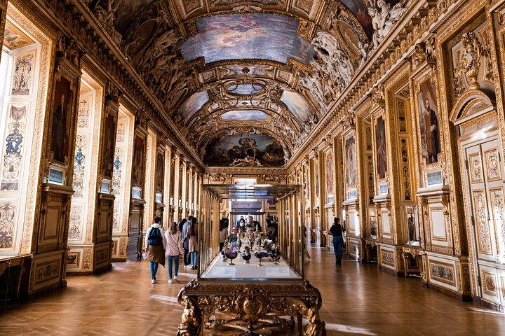 Private Louvre Museum Guided Tour - Timed entry included