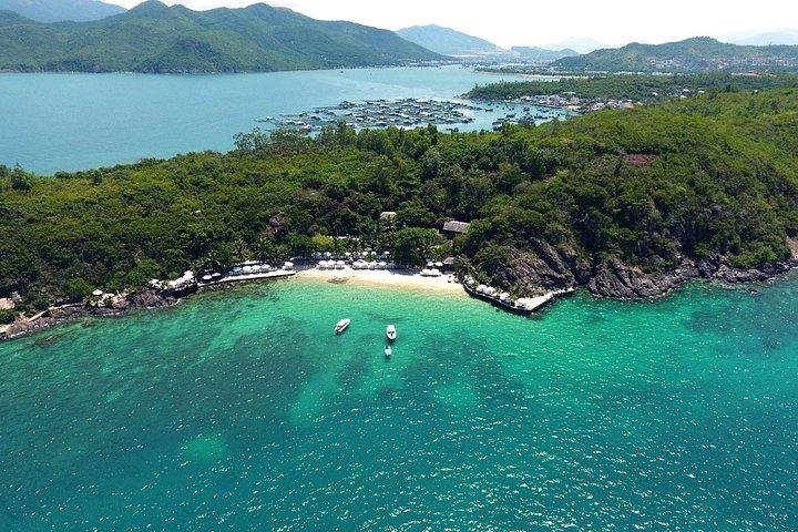 Private Shore Excursion: Beautiful Nha Trang Islands Discovery