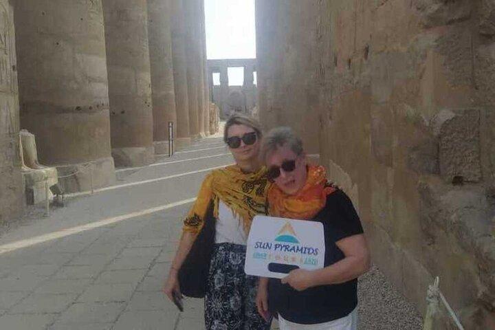 Depuis le port de Safaga: Visite privée d'une journée des temples et tombeaux royaux de Louxor.