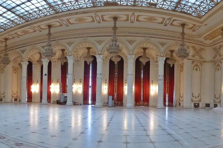 Skip the Line Ticket do Palácio do Parlamento em Bucareste