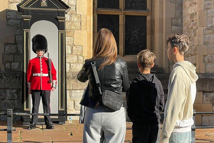 Tower of London & Tower Bridge privétour voor kinderen en gezinnen