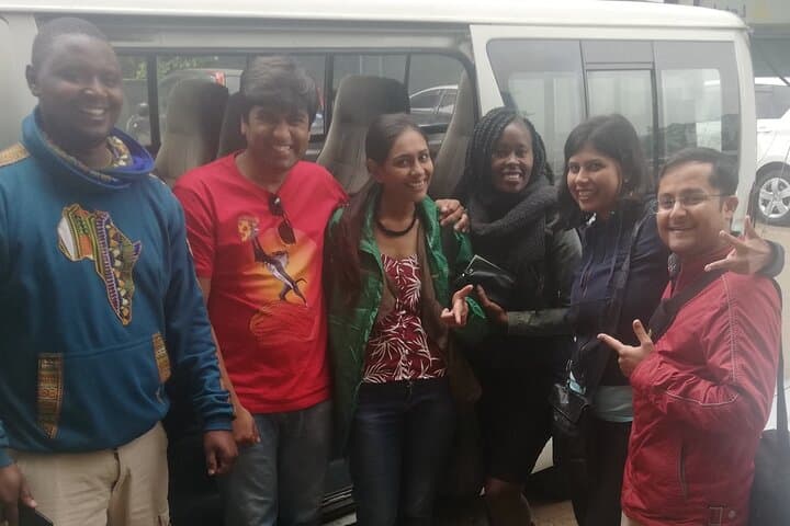 Tour Giraffe Centre, David Shedrick, Karen Blixen & city tour.