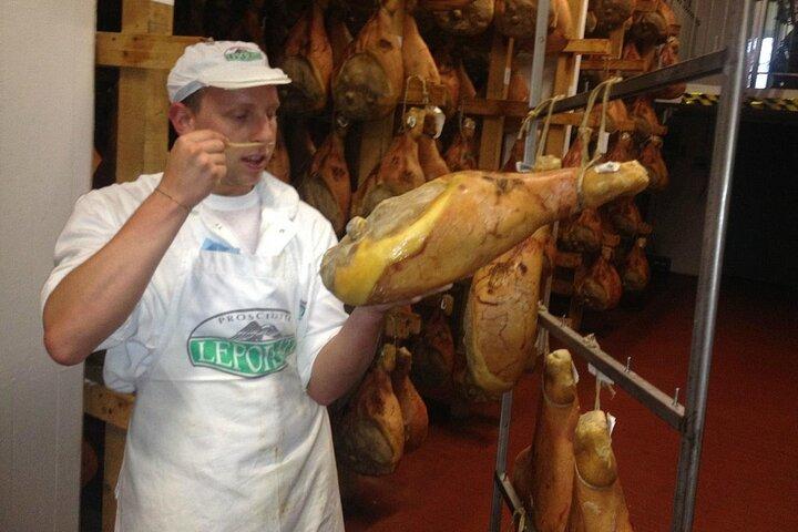 De Parma: Parmigiano, Prosciutto e Wine Tour e degustação
