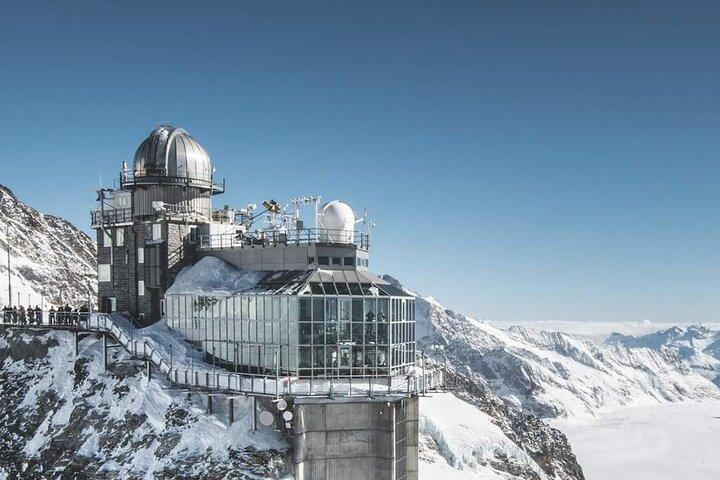 Tour privado del monte Pilatus en verano desde Zúrich