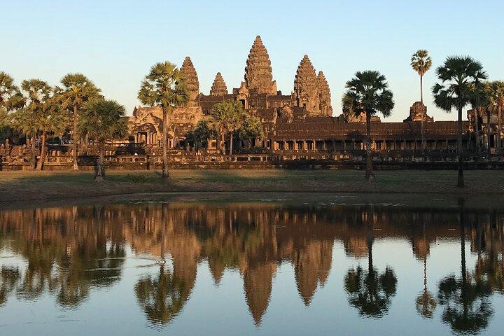 Angkor Temples Highlights: 2-Day Private Tour with Sunrise