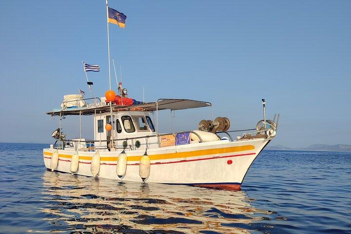 Esperienza di pesca e nautica di un'intera giornata a Hydra