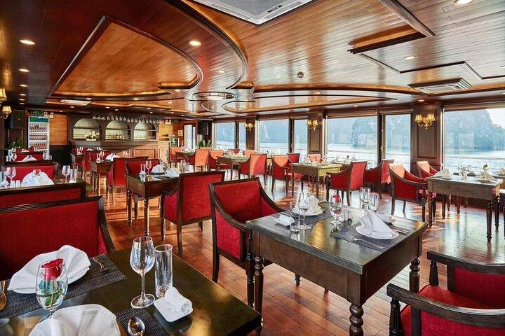 Dragon Bay Cruise - Crociera di lusso di 2 giorni nella baia di Halong da Hanoi