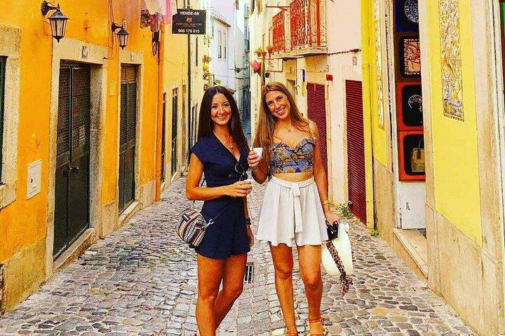 Degustação de comida de tuk-tuk - Lisbon Experience Private Tour