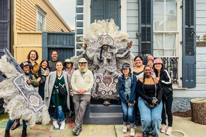 Nola Voodoo Walking Tour con guida dell'Alta Sacerdotessa a New Orleans