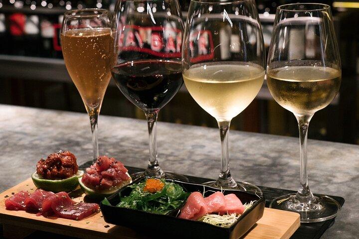 マドリード：サンミゲル市場でのプレミアムクロマグロの試食