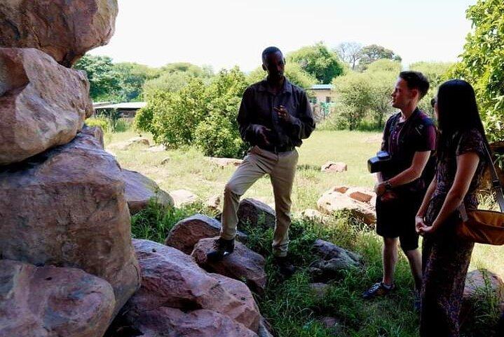 Excursión de medio día desde Gaborone (visita al pueblo de Manyana)