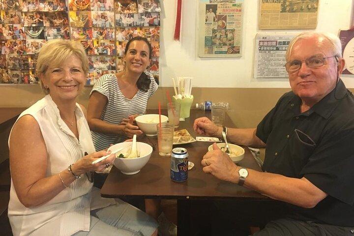 Singapore Customized Private Walking Tour com um guia licenciado