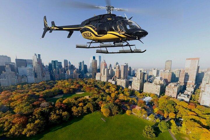 VIP-Sightseeing-Tour mit dem Helikopter durch NYC