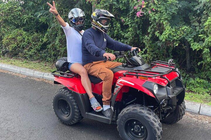 ATV-udflugt gennem strandene og bjergene i Nevis