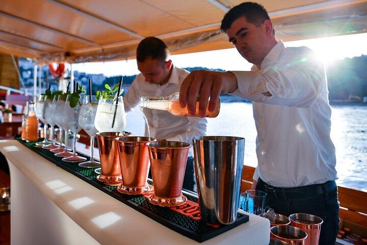 Cruzeiro gastronômico | Cruzeiro pela cidade velha de Dubrovnik com almoço