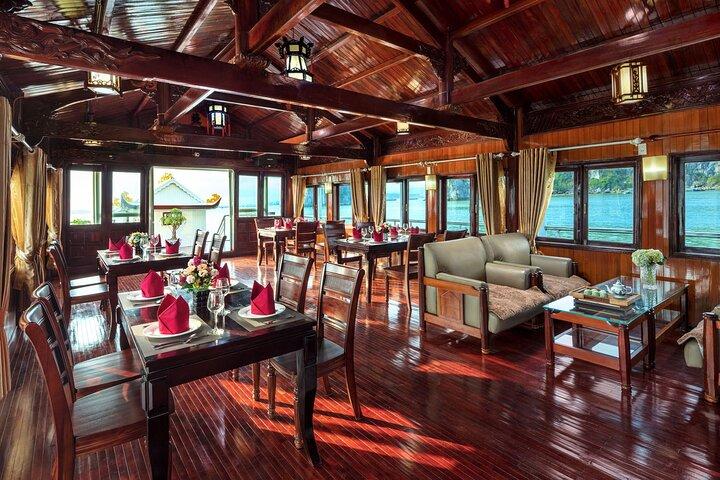 Cosy Bay Classic Cruise 2D1N, kayak, natation, Titop, grotte par voie express