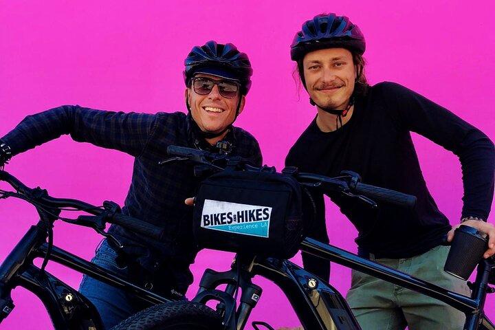 ビバリーヒルズツアー：映画スターのホームとLA観光をE-Bikeで