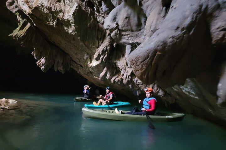 Hel dag, 7 Miles Cave Kajak-eventyr i Belize