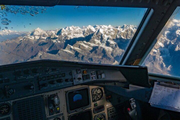 Mountain Everest Scenic Flight med Hotel Pickup og Dropoff