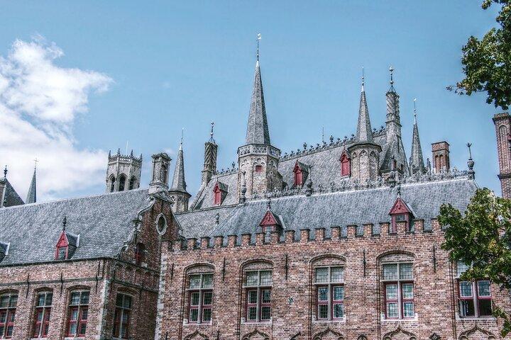 Privétransfer van Parijs naar Brugge met een stop van 2 uur in Lille