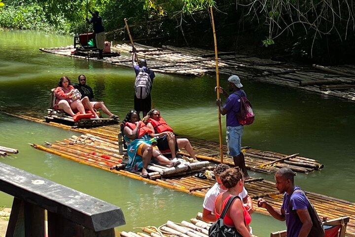 (Martha Brae River) Bambus Rafting