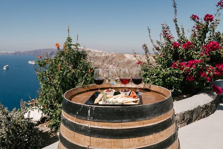 Degustação de vinhos de 3 horas em Santorini