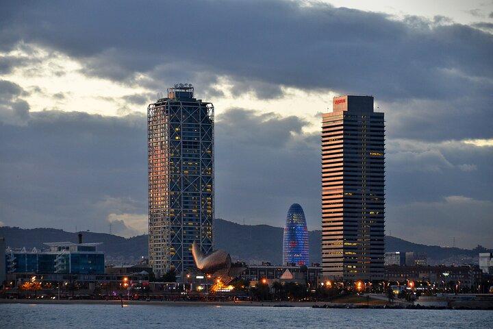Guidad privat båttur i Barcelona Spanien
