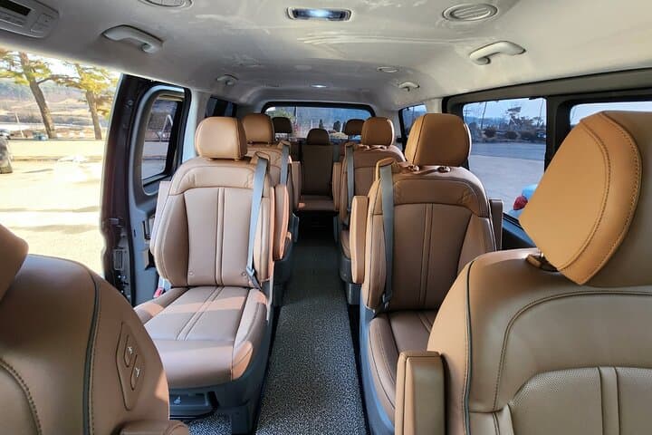 Private Airport Transfer * Incheon Airport  Seoul (1-5 people)