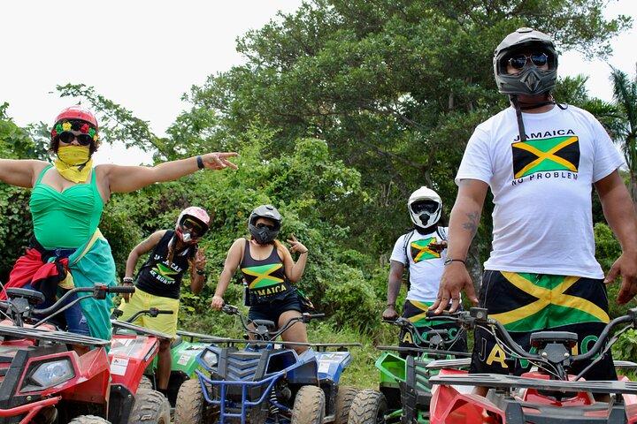 VTT, Rafting en bambou, Balade à cheval et visite guidée à la nage