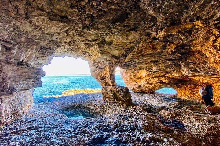 4 horas de Discovery, Snorkeling, jacuzzi natural, caverna pirata