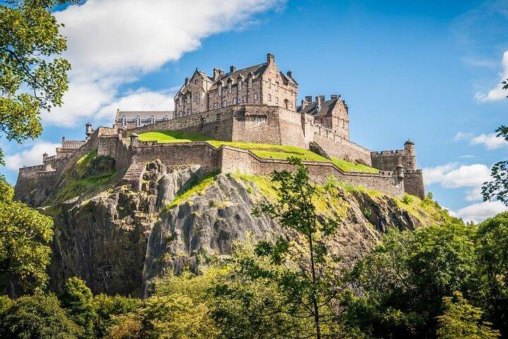 Excursão a pé particular personalizada em Edimburgo com um guia (excursão particular)