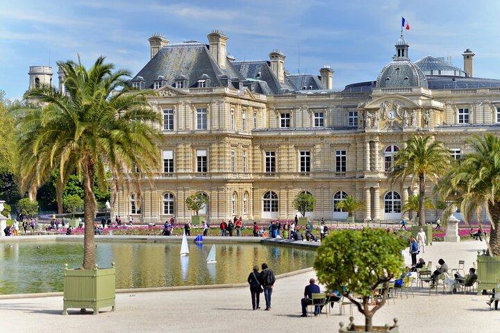 Paris Private Classical Walk: Fra Eiffeltårnet til Notre Dame